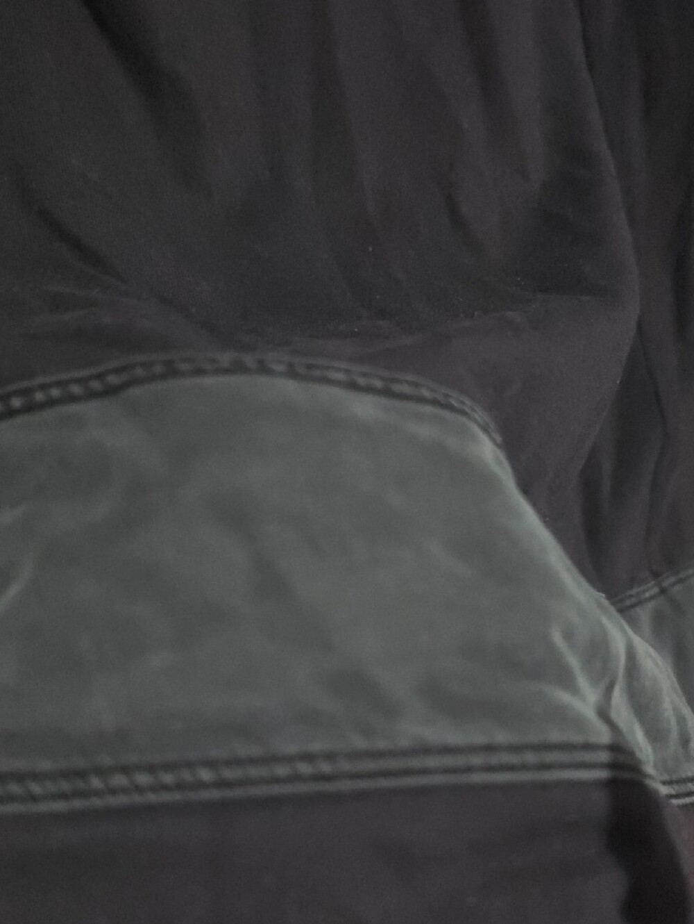 lululemon athletica Black Long Sleeve Hooded Top - Picture 4 of 5